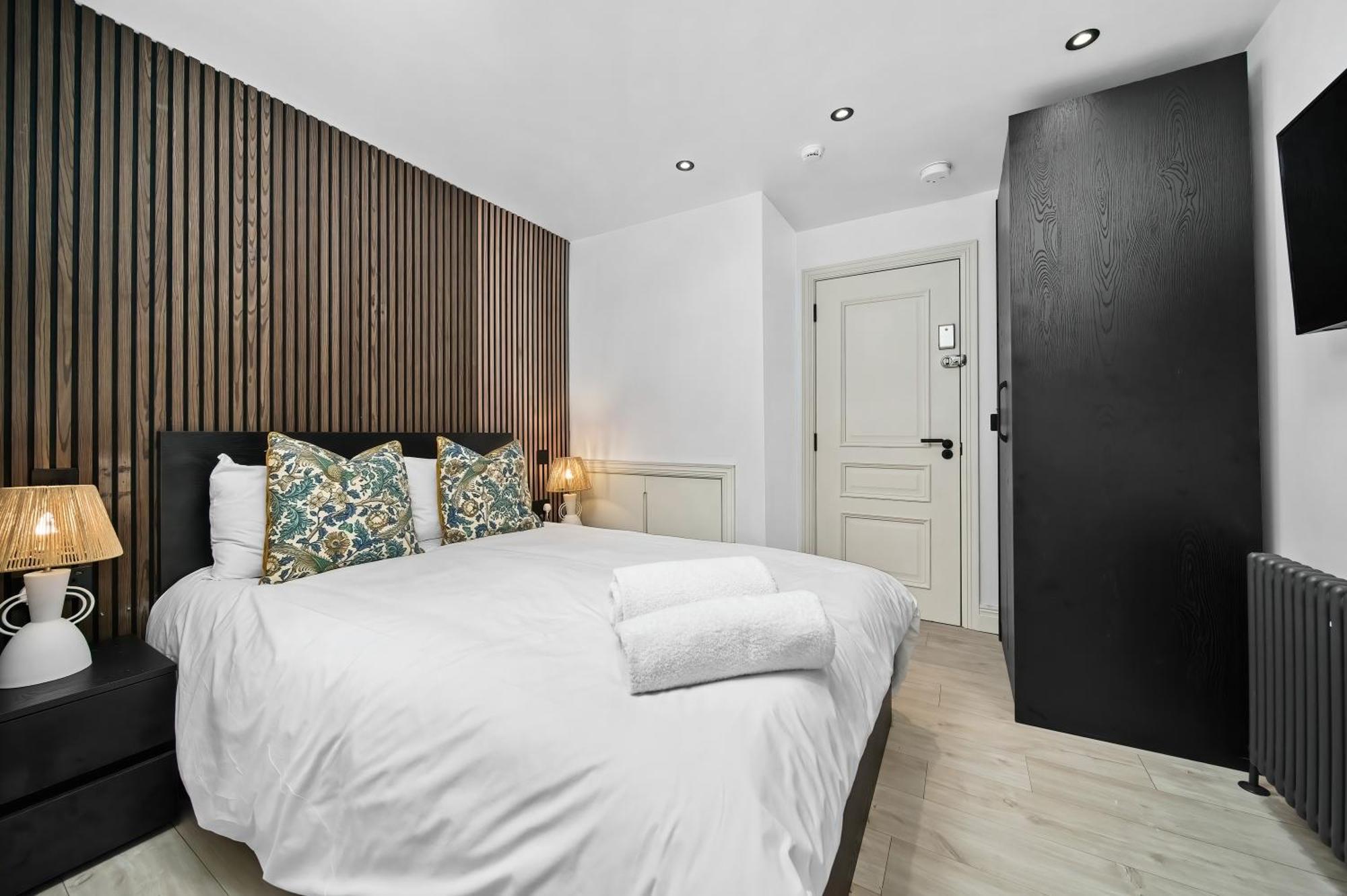 Nine Elms Modern * Londra
