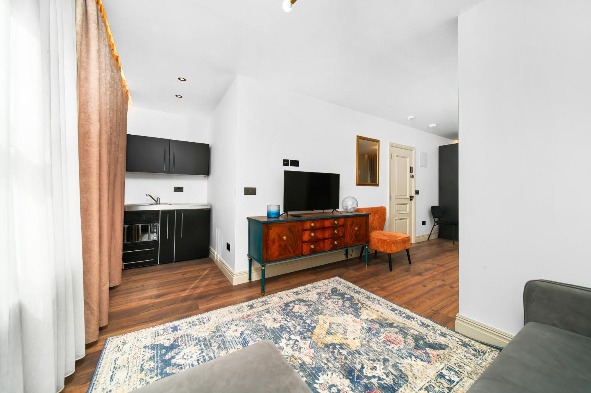 Nine Elms Modern Apartament Londra